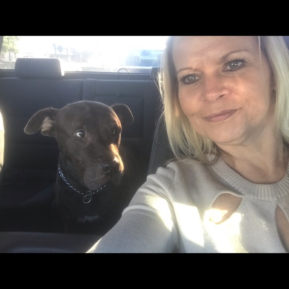 Meet the Posher - Picture 4 of 8